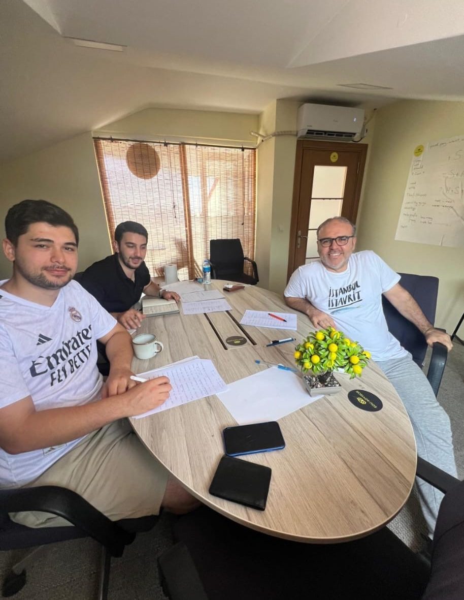 Edu Advisor Sınıf